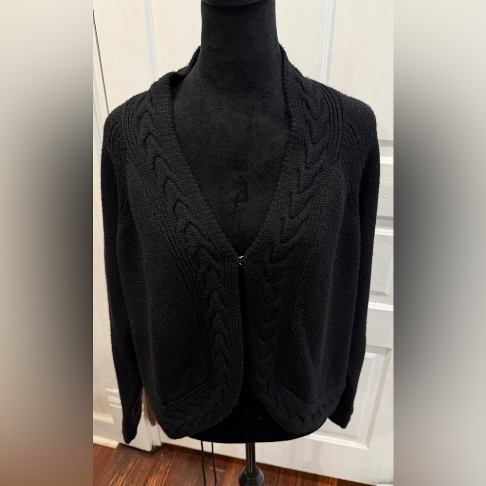 Vineyard Vines Cable Knit Hook Eye Black 100% Merino Wool Women’s Cardigan Sz Xl